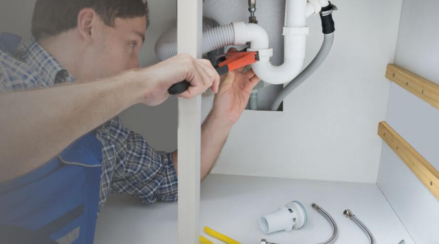 Professional sink repair in Seatonville, IL